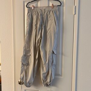 Women's Cream Cargo Joggers